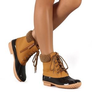Lace Up Zip Duck Boot - Wheat